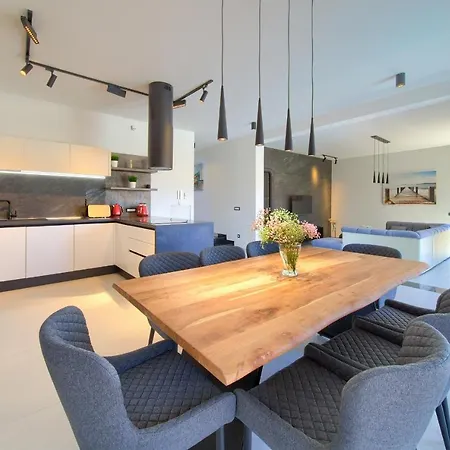 Villa House Lucija