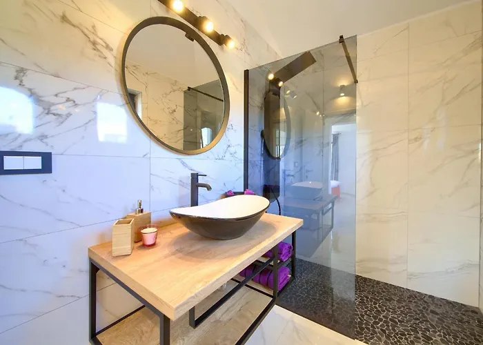 House Lucija Vila *