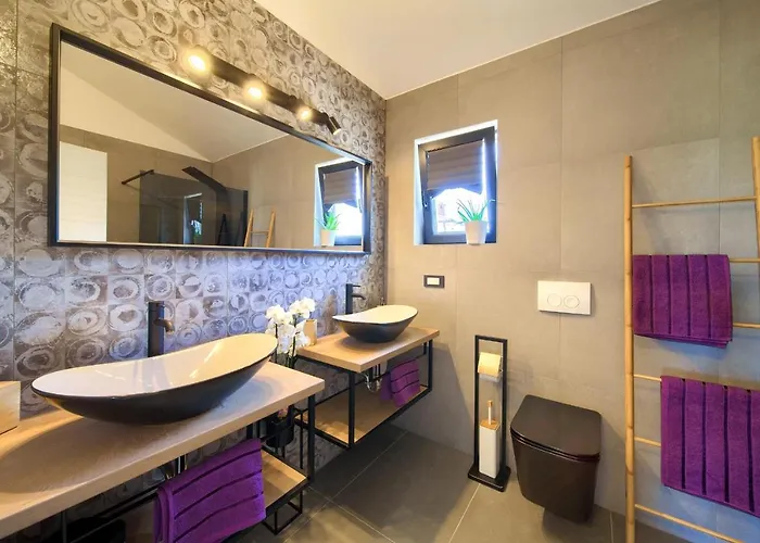 House Lucija Vila *