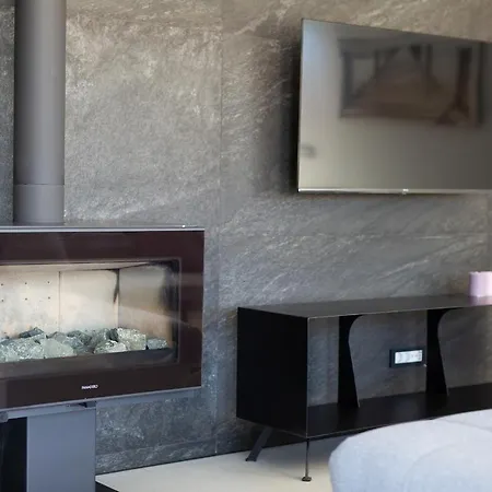 House Lucija Willa *