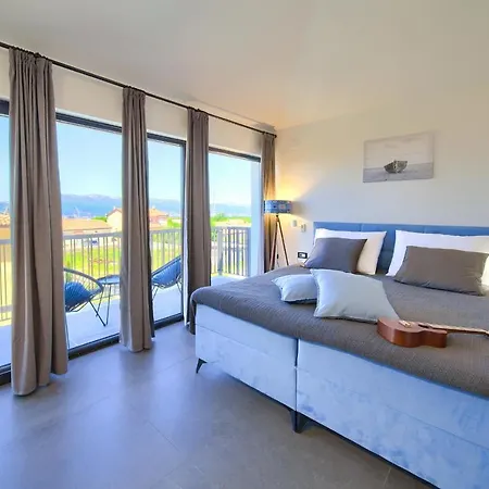 House Lucija * Linardići