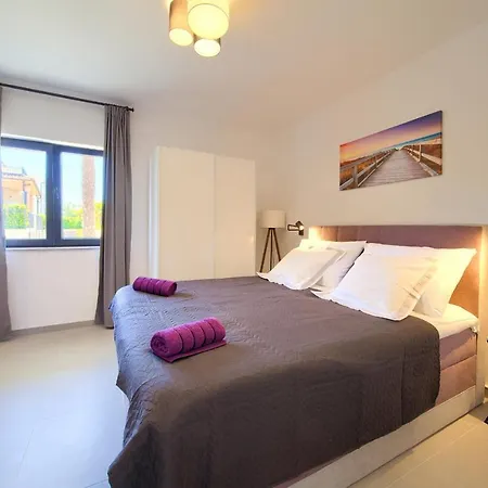 House Lucija Villa *